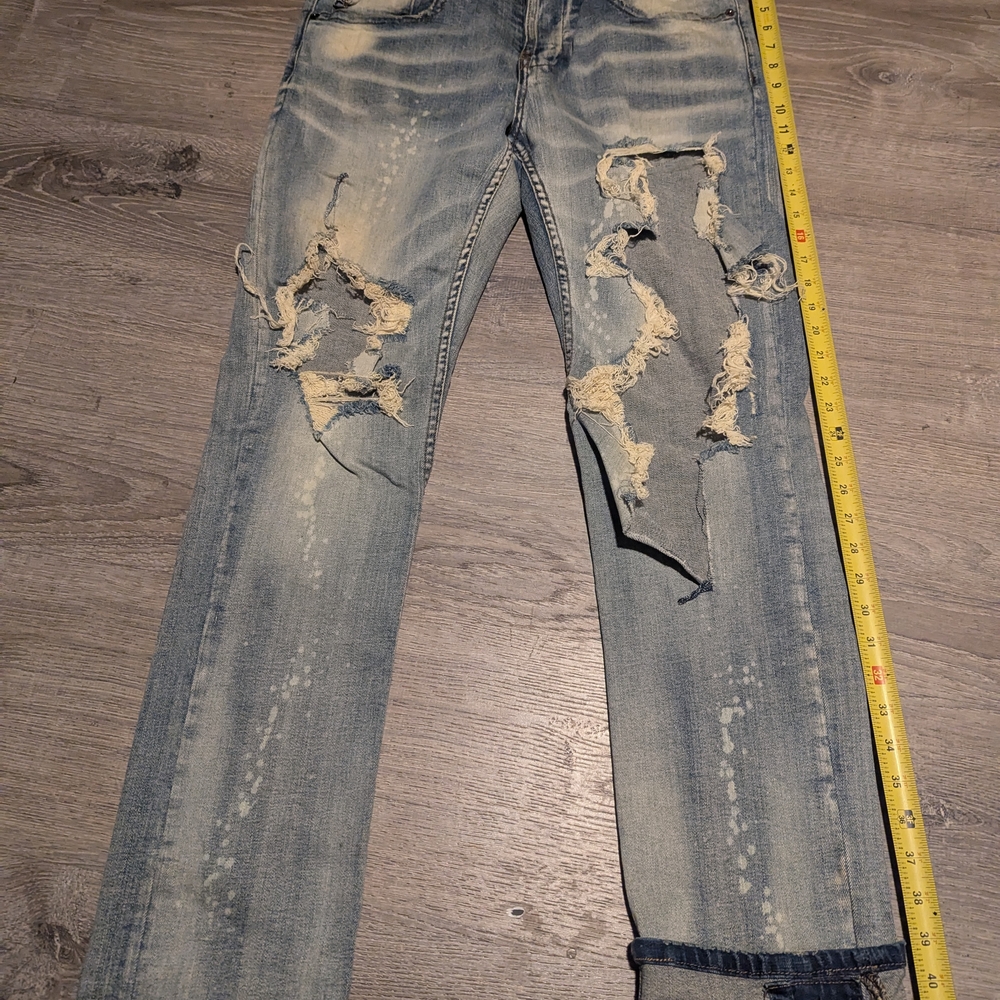 Strugglers Moon Distressed Blue Jeans